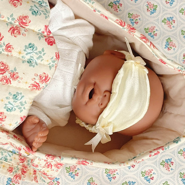 Konges Sløjd Lea Babydukke