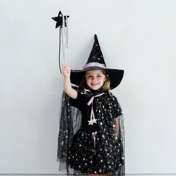 Mimi & Lula Tylskørt, Agatha Witch