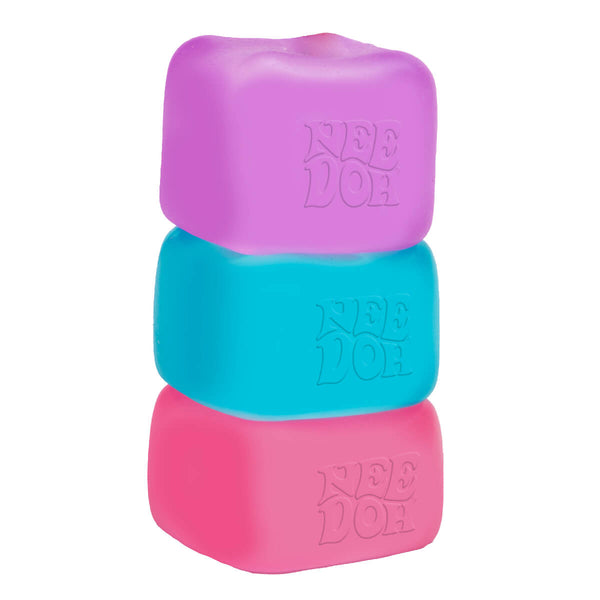 Needoh Nice Cube Glow, Asst