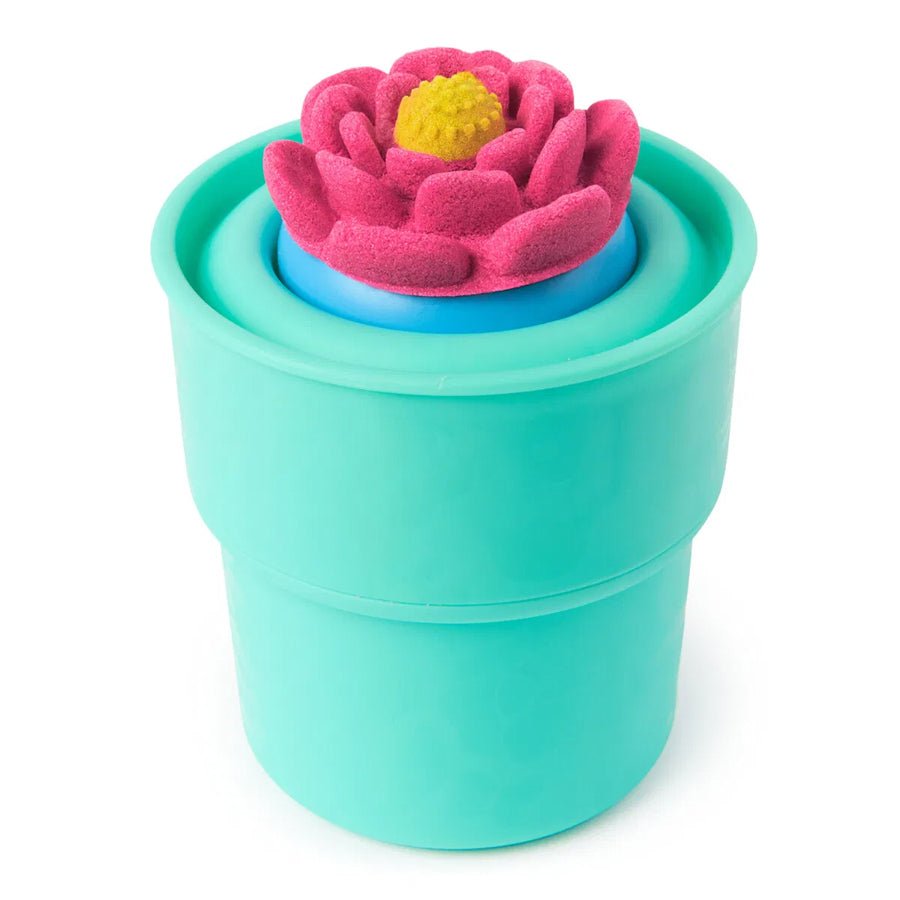 Kinetic Sand squish blossom