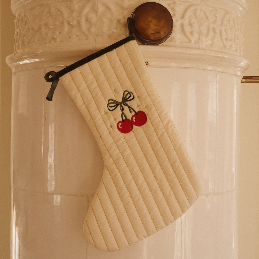 Konges Sløjd Julestrømpe, Christmas Cherry
