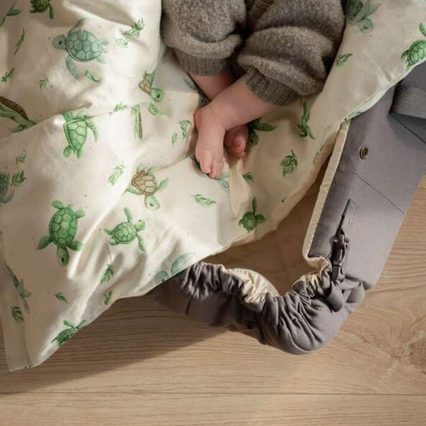 Filibabba Baby Sengetøj, Første Svømmetur