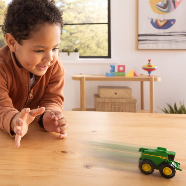 John Deere Overraskelseskapsel Med Pullbackkøretøj