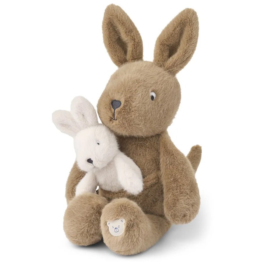 Kelly og Baby Kængurubamse i Dune